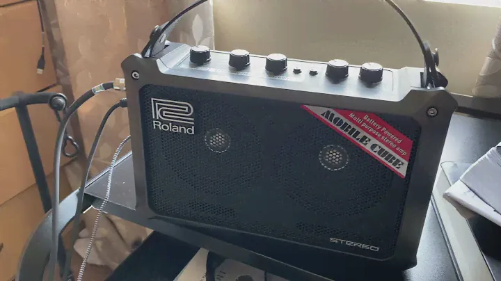 Roland Mobile Cube Amplifier