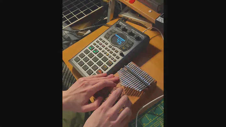 Roland sp404 mk2 and kalimba to create fuzzy drone