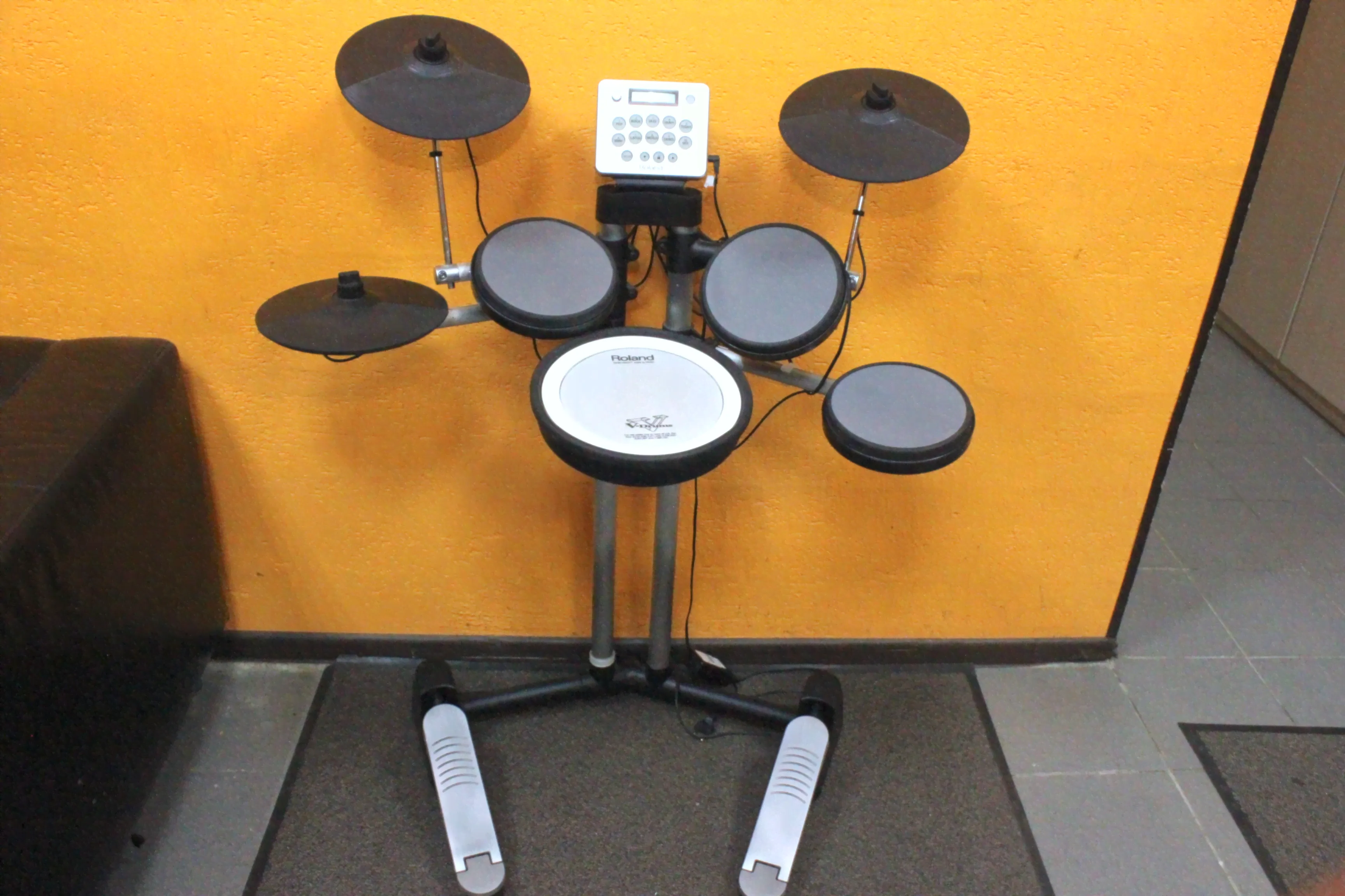 Roland V-Drums Lite HD-3 E-Drum Kit