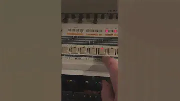 Roland TR909