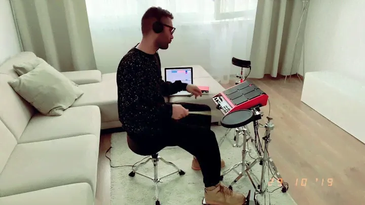 Michal Skacel * Roland SPD-SX SE * Trap Grooves